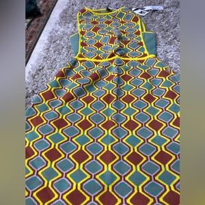 Dress with tag
Size 42
Brand missioni